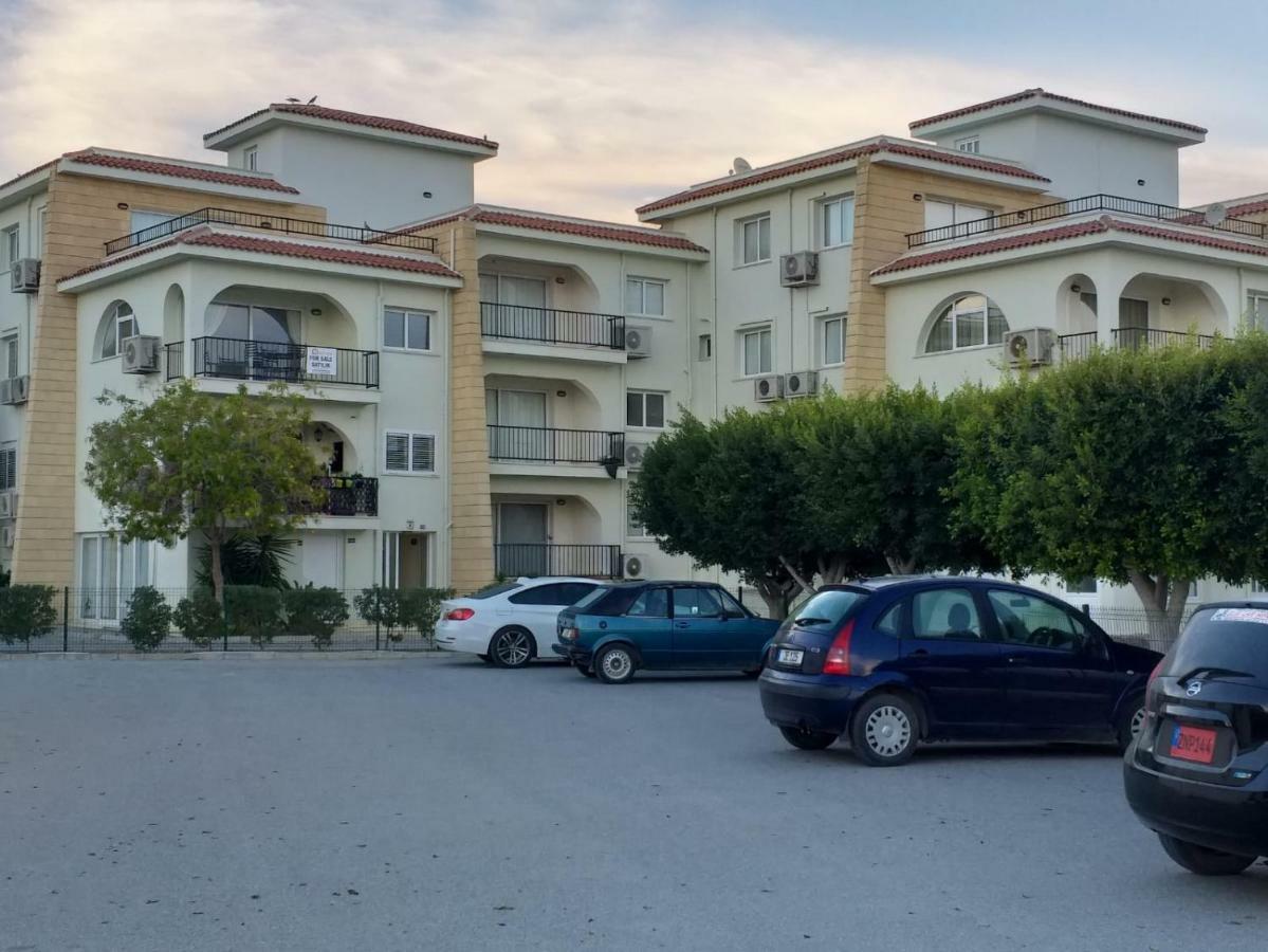 Boheme B6 Sunrise Beach Gastria Exterior foto